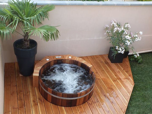 Electric Heating Wooden Outdoor Spa Hot Tub 5 Person Hot Spa Tubs
