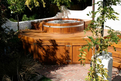 Electric Heating Wooden Outdoor Spa Hot Tub 5 Person Hot Spa Tubs